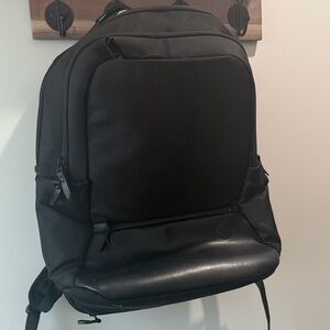 Dell Classic Black Men's Backpack